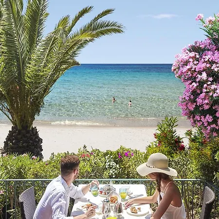 Village - Bouganville Üdülőközpont Santa Margherita di Pula