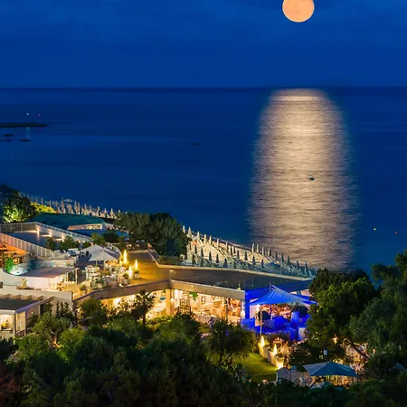 Village - Bouganville Θέρετρο