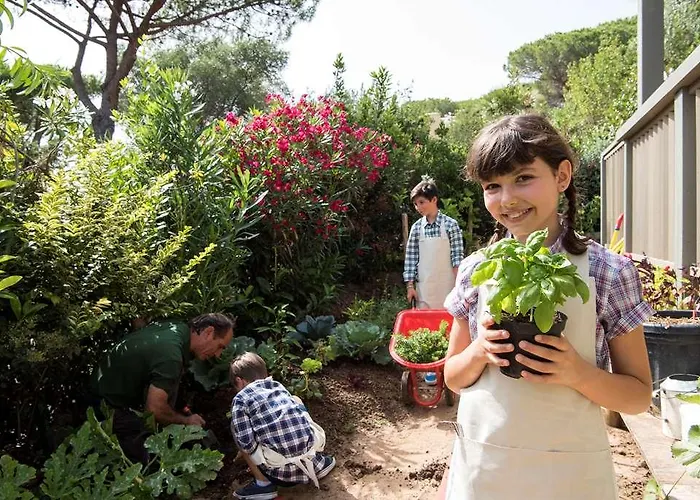 Θέρετρο Village - Bouganville Santa Margherita di Pula