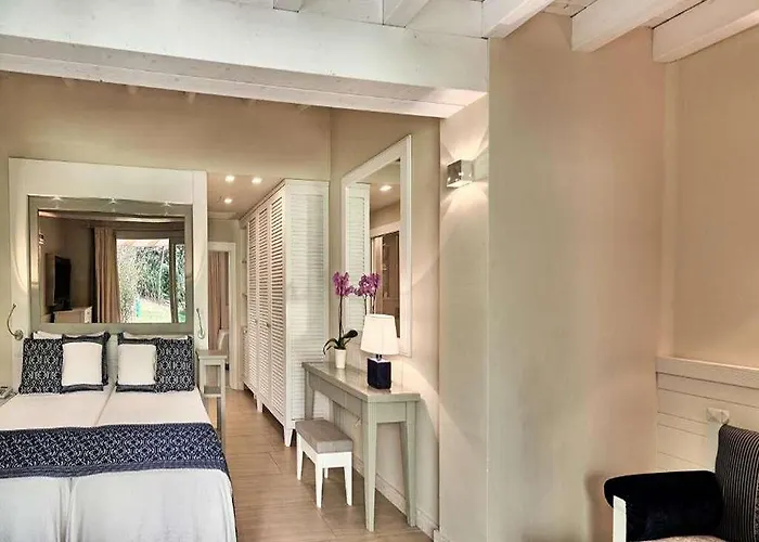 Village - Bouganville Θέρετρο 4*
